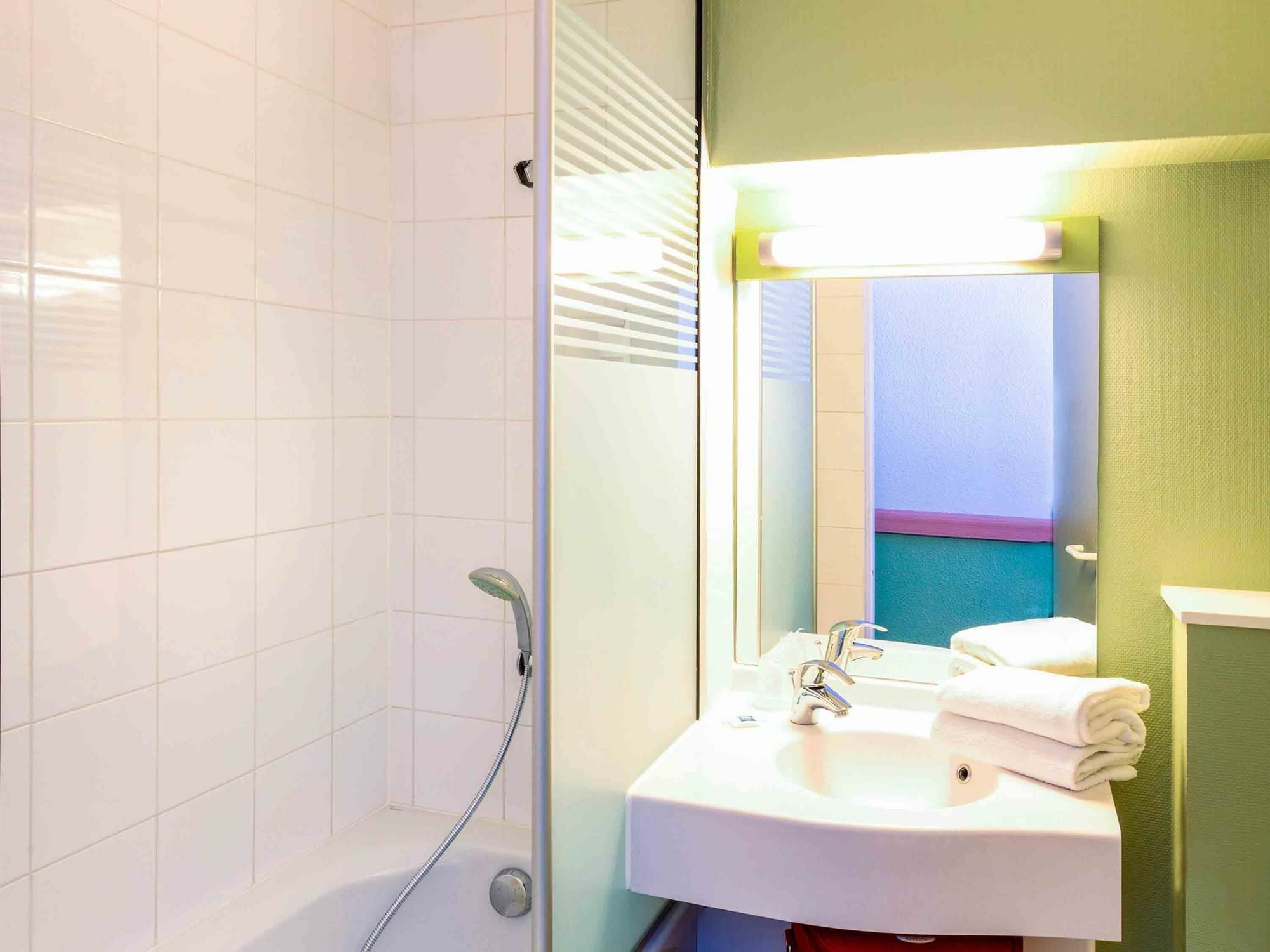 Ibis Budget Saint Malo Centre Hotel Bagian luar foto